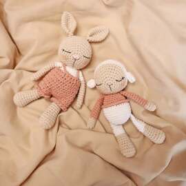 【 H e l l o 】

Ils sont en ligne !
Retrouvez mon nouveau patron : "Les minis du bonheur".
Un duo de deux petits compagnons tendres et réconfortants à emporter partout avec soi.

Disponible dès maintenant :
- En version numérique francais (la version anglais arrive très vite)
- En kit crochet DIY, avec tout le nécessaire pour réaliser cet adorable duo.

J’ai hâte de decouvrir vos minis !

>> Rendez-vous sur pensebonheur.fr ❥

#pensebonheur #crochet #amigurumi #amigurumis #kitcrochet #crochetkit #kitcréatif #kitdiy #instacrochet #instacrocheting #instamigurumi #crochetaddict #diy #crochetpattern #crochetkit #amigurumipatterns #patroncrochet  #amigurumiaddict #häkeln #ganchillo #modernmaker